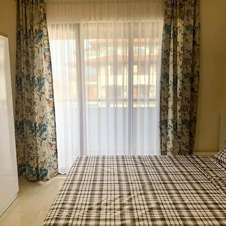 Mm Complex Dimitrovi Lägenhet