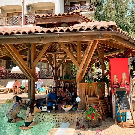 Mm Complex Dimitrovi 普里莫尔斯科