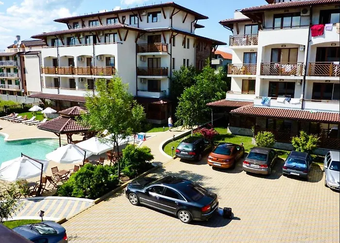 Mm Complex Dimitrovi * פרימורסקו