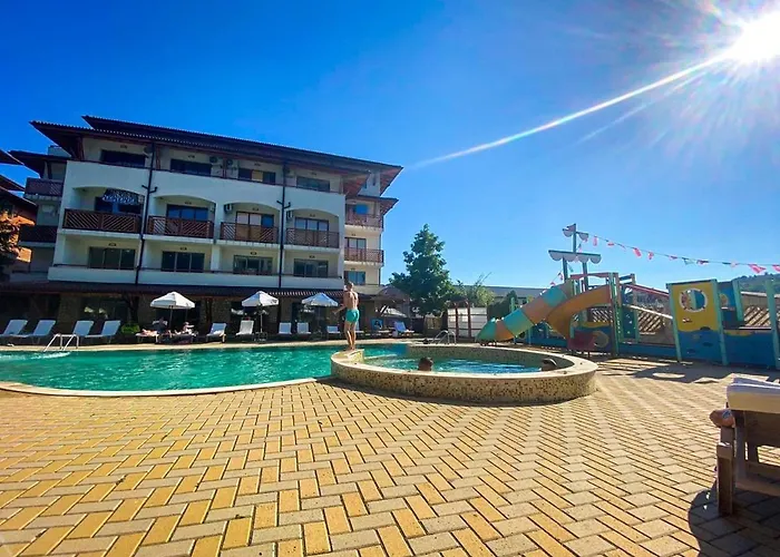 Mm Complex Dimitrovi