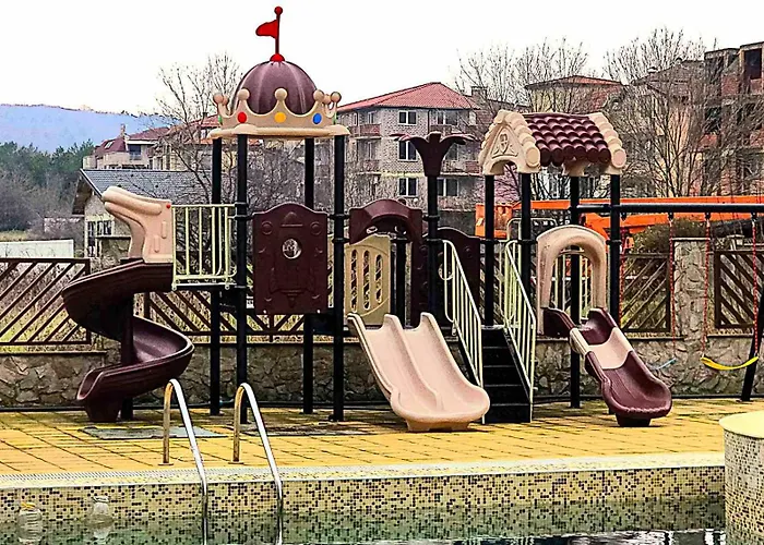 Mm Complex Dimitrovi פרימורסקו